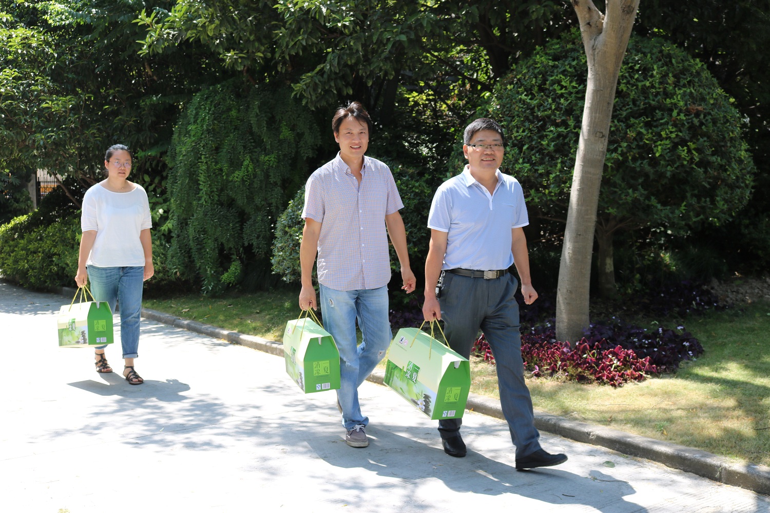 工会送清凉.JPG